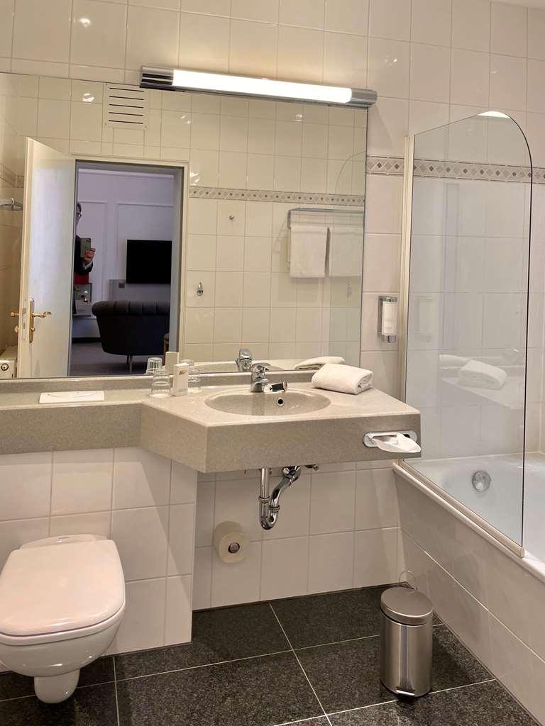 Star-Apart Hansa Hotel Βιζμπάντεν Δωμάτιο φωτογραφία